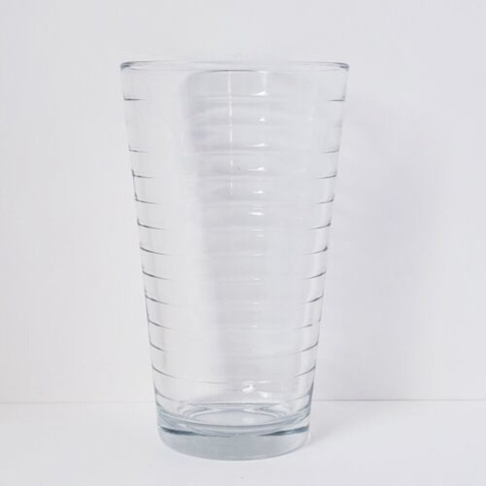 Stylish vintage drinkware by Crisa (pre-1997) 8-pc set